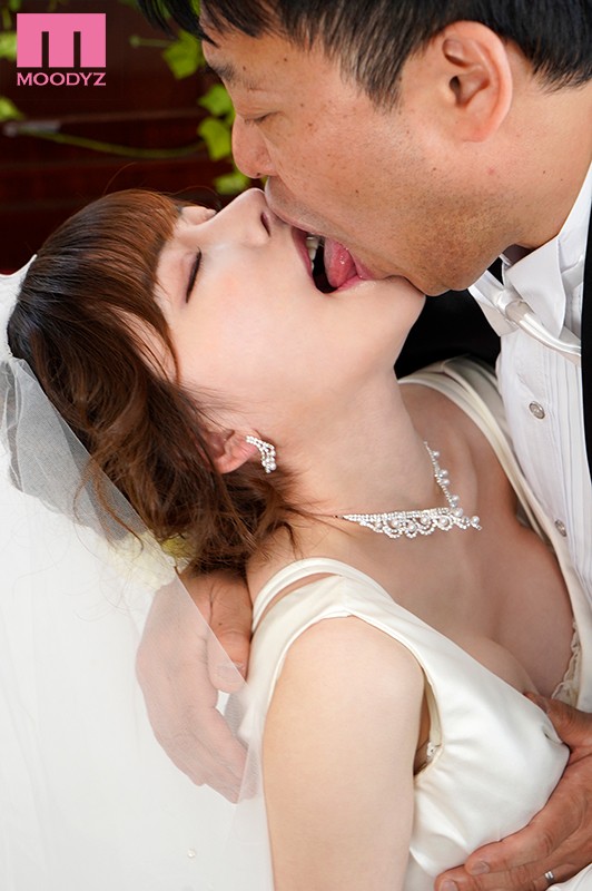『おれの最愛の妹が中年オヤジとの望まない結婚を強いられた 深田えいみ』脂ギトギトの中年オヤジと無理矢理夫婦にされ中出しされまくるエロ動画:1